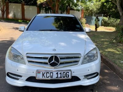 Mercedes Benz C200