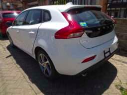 New 2017 Volvo V40