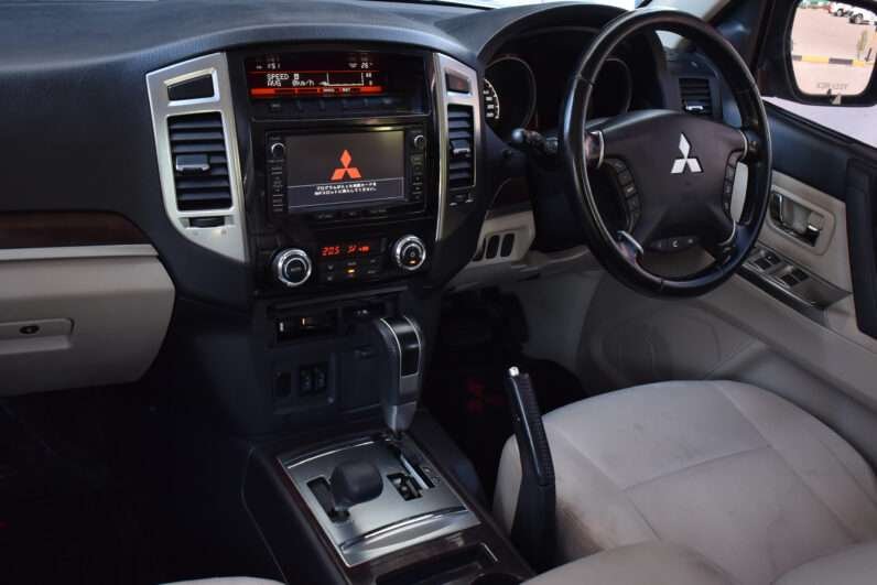 Used 2016 Mitsubishi PAJERO EXCEED