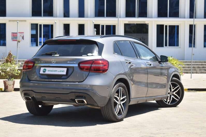Certified Used 2017 Mercedes GLA250