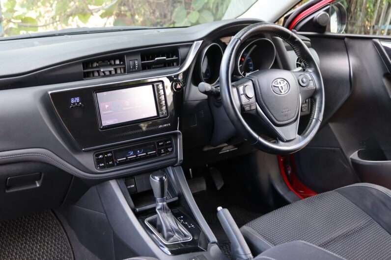 Used 2016 Toyota Auris