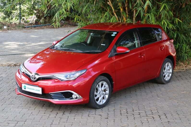 Used 2016 Toyota Auris