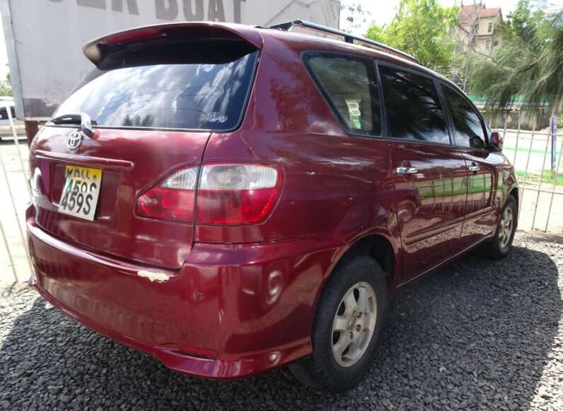 Local Used 2004 Toyota IPSUM