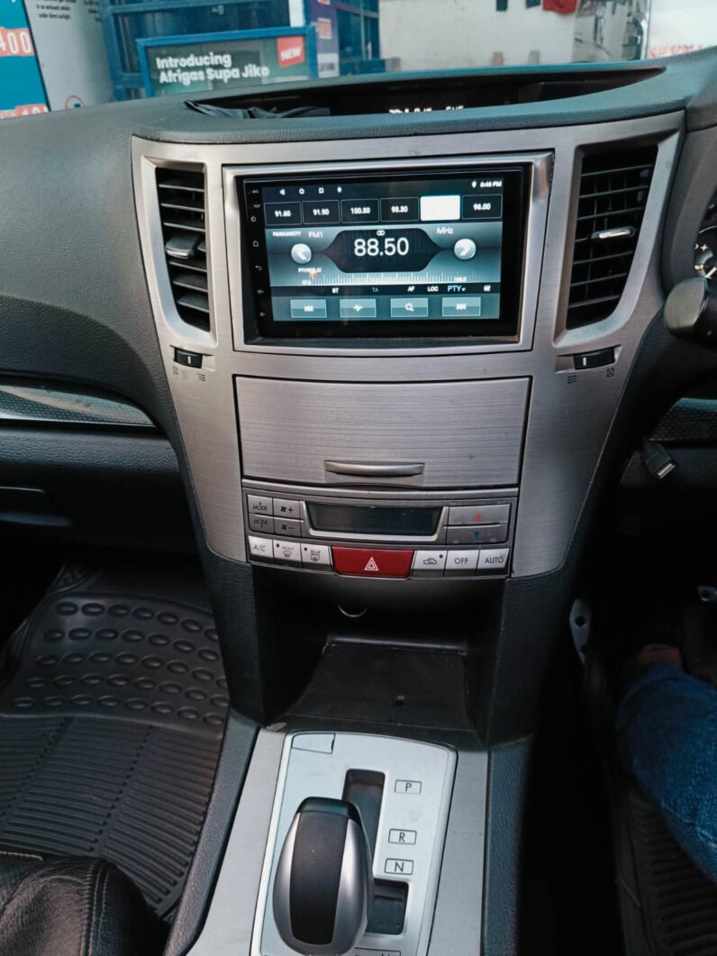 Local Used 2010 Subaru LEGACY bm9