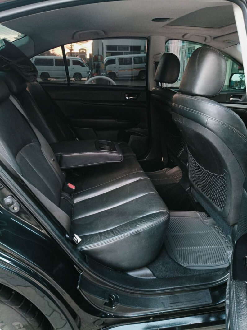 Local Used 2010 Subaru LEGACY bm9