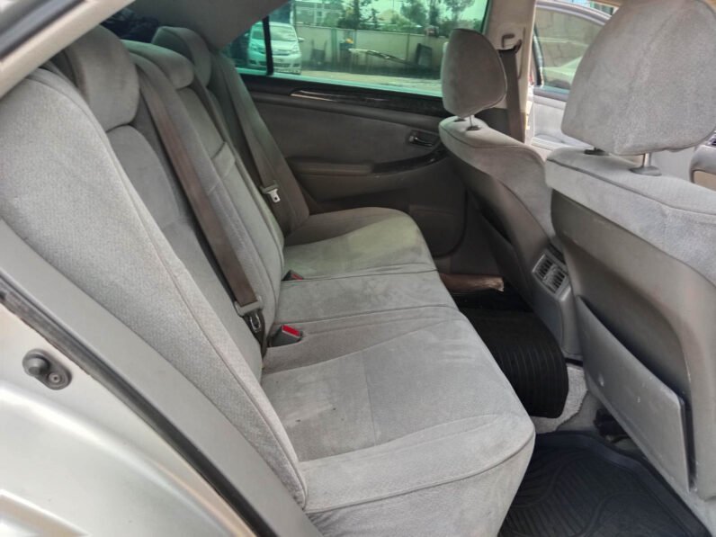 Local Used 2005 Toyota Crown