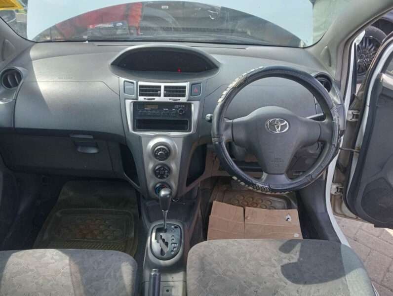 Local Used 2011 Toyota Vitz