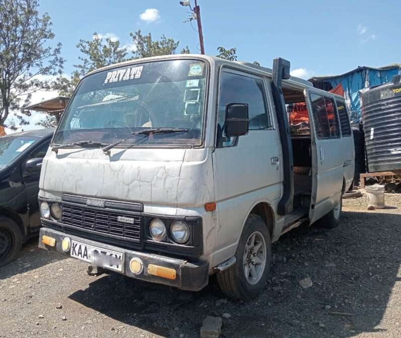Local Used 2000 Nissan CARAVAN