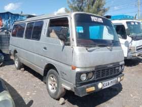 Local Used 2000 Nissan CARAVAN