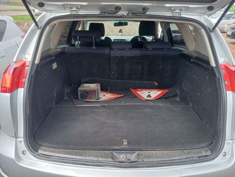 Local Used 2005 Toyota caldina