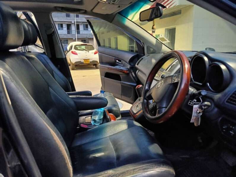 Local Used 2011 Toyota Harrier