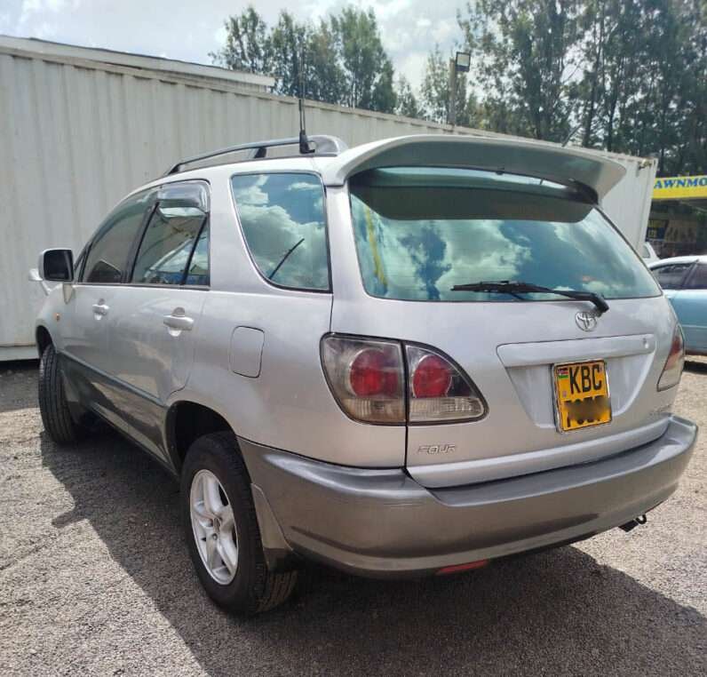 Local Used 2001 Toyota Harrier