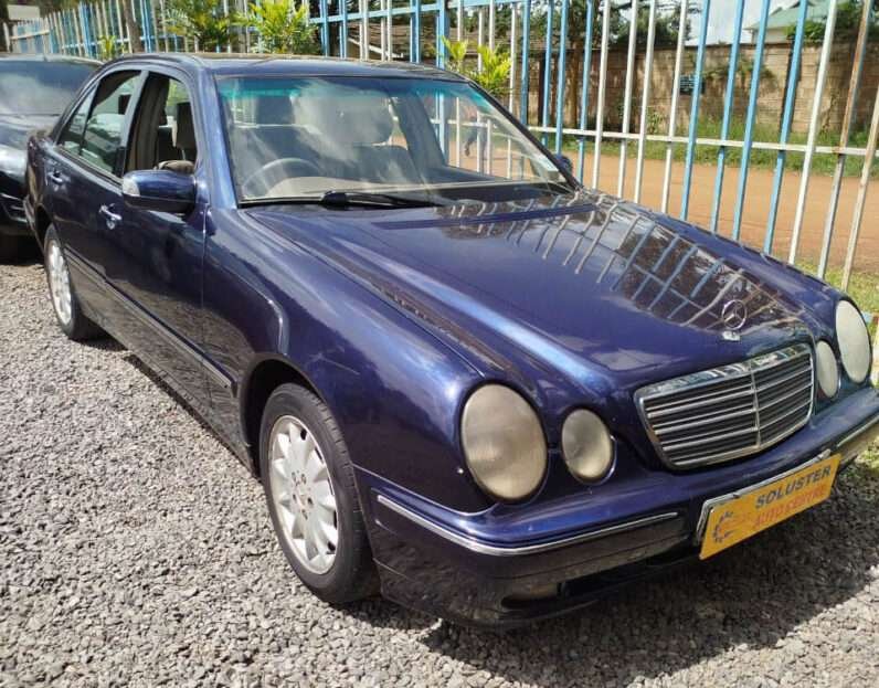 Local Used 2001 Mercedes E200