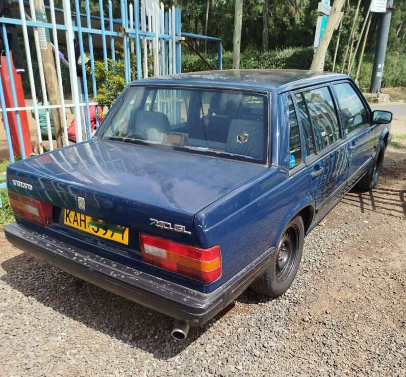 Local Used 1991 Volvo 740GL