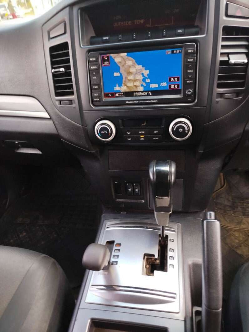 Local Used 2009 Mitsubishi PAJERO EXCEED