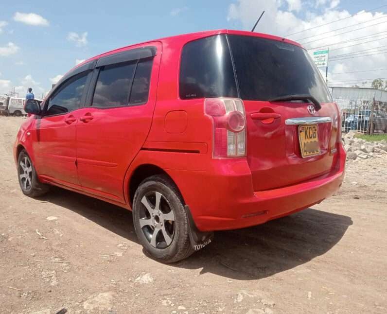 Local Used 2010 Toyota raum