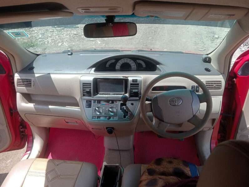 Local Used 2010 Toyota raum