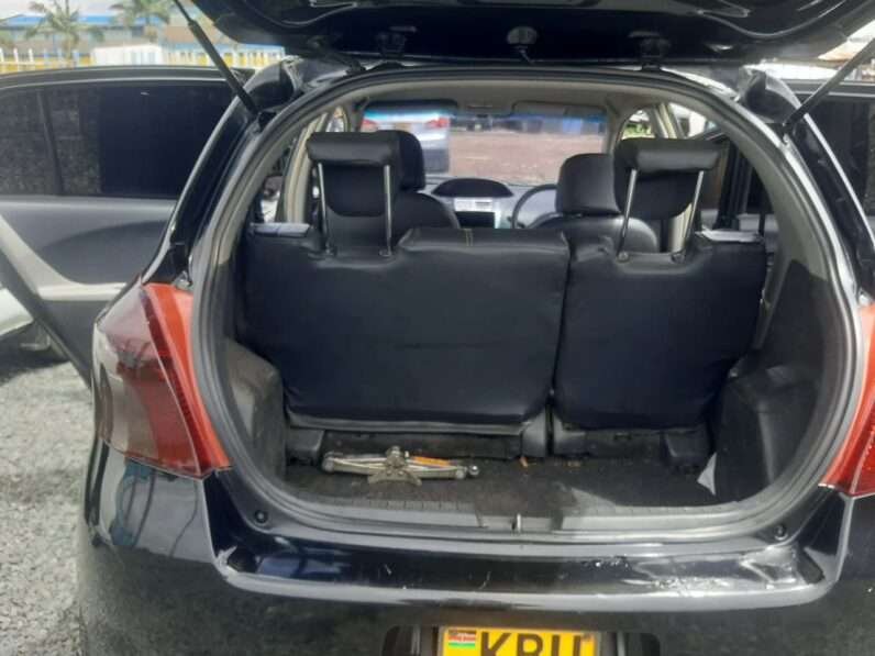 Local Used 2006 Toyota Vitz