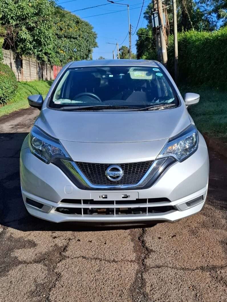 FRESH IMPORT 2017 Nissan Note