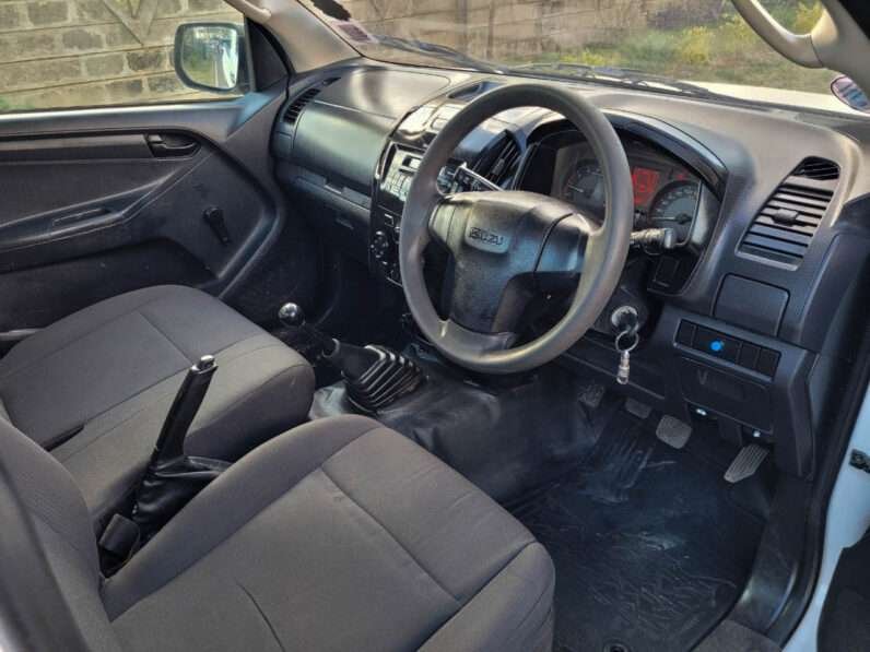 Local Used 2021 Isuzu D-Max